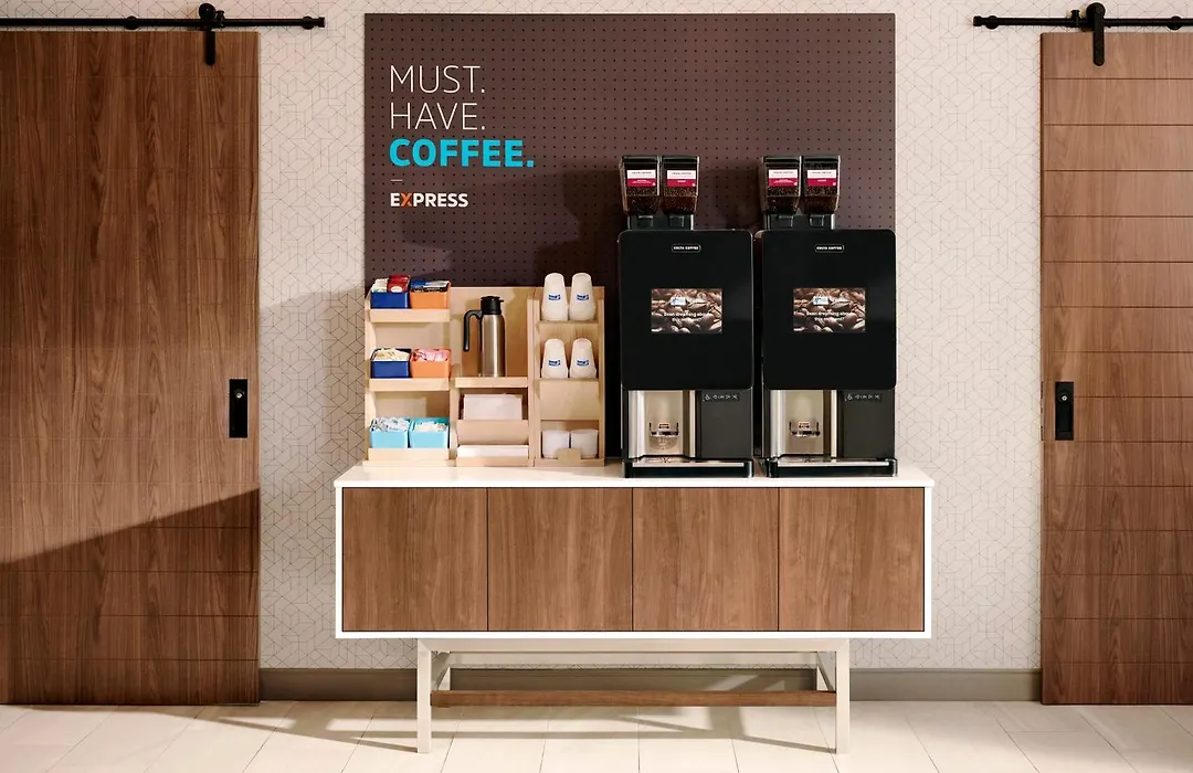 Holiday Inn Express & Suites Detroit - Novi By Ihg-1